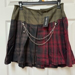 Hot Topic Green and Black Skater Mini Skirt